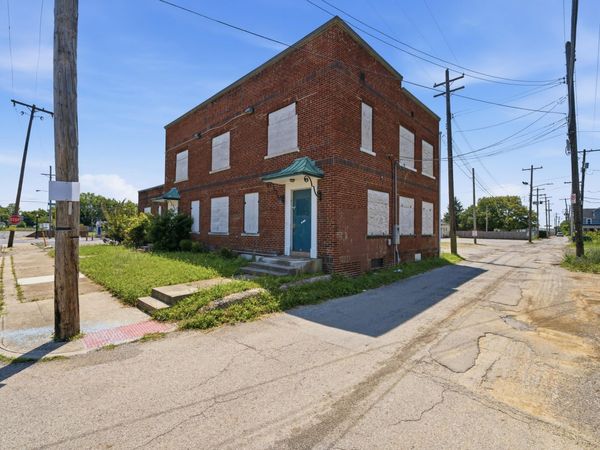 1695 Minnesota Avenue, Columbus, OH 43211