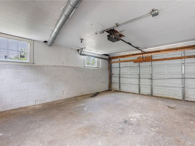 620 E Cecil Street, Springfield, OH 45503 Photo 24