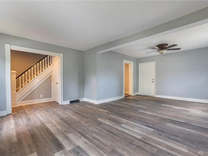 620 E Cecil Street, Springfield, OH 45503 Photo 6
