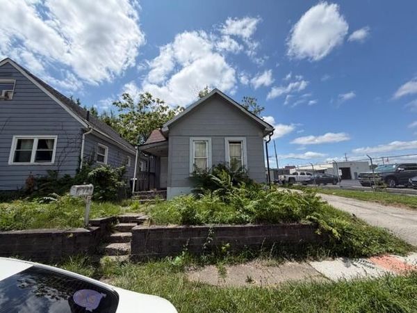 873 Bassett Avenue , Columbus, OH 43219