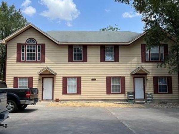3120 NORTHWEST BLVD, Unit C, Georgetown, TX 78628