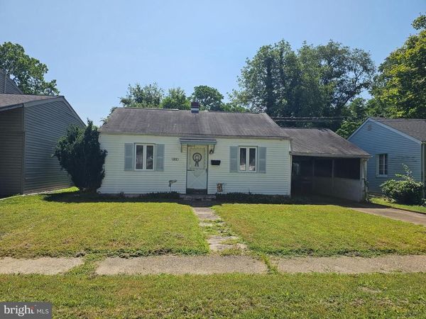 213 STATE AVENUE, LINDENWOLD, NJ 08021