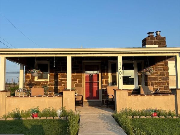 1307 MIDLAND ROAD, CONSHOHOCKEN, PA 19428