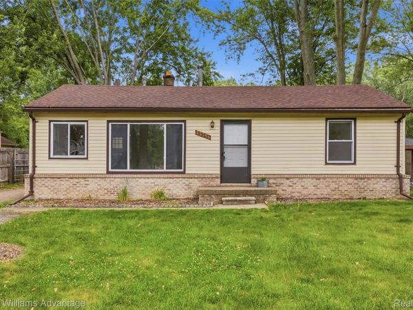 22796 Watt Drive, Farmington Hills, Mi 48336