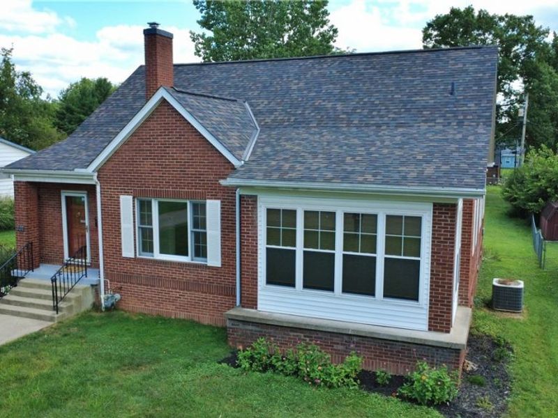520 Harding Road, Zanesville, OH 43701 Photo 3