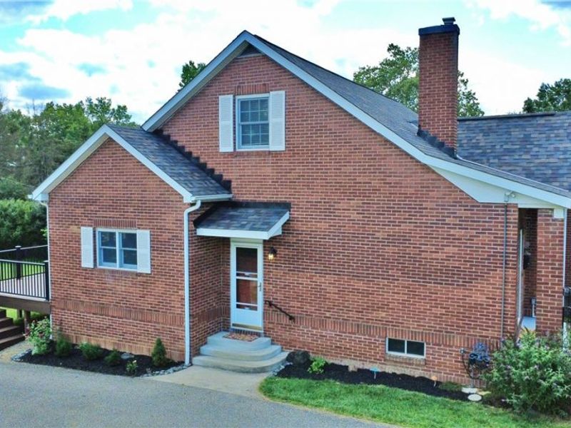 520 Harding Road, Zanesville, OH 43701 Photo 7