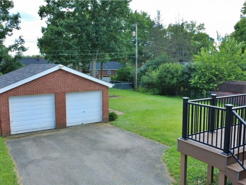 520 Harding Road, Zanesville, OH 43701 Photo 8