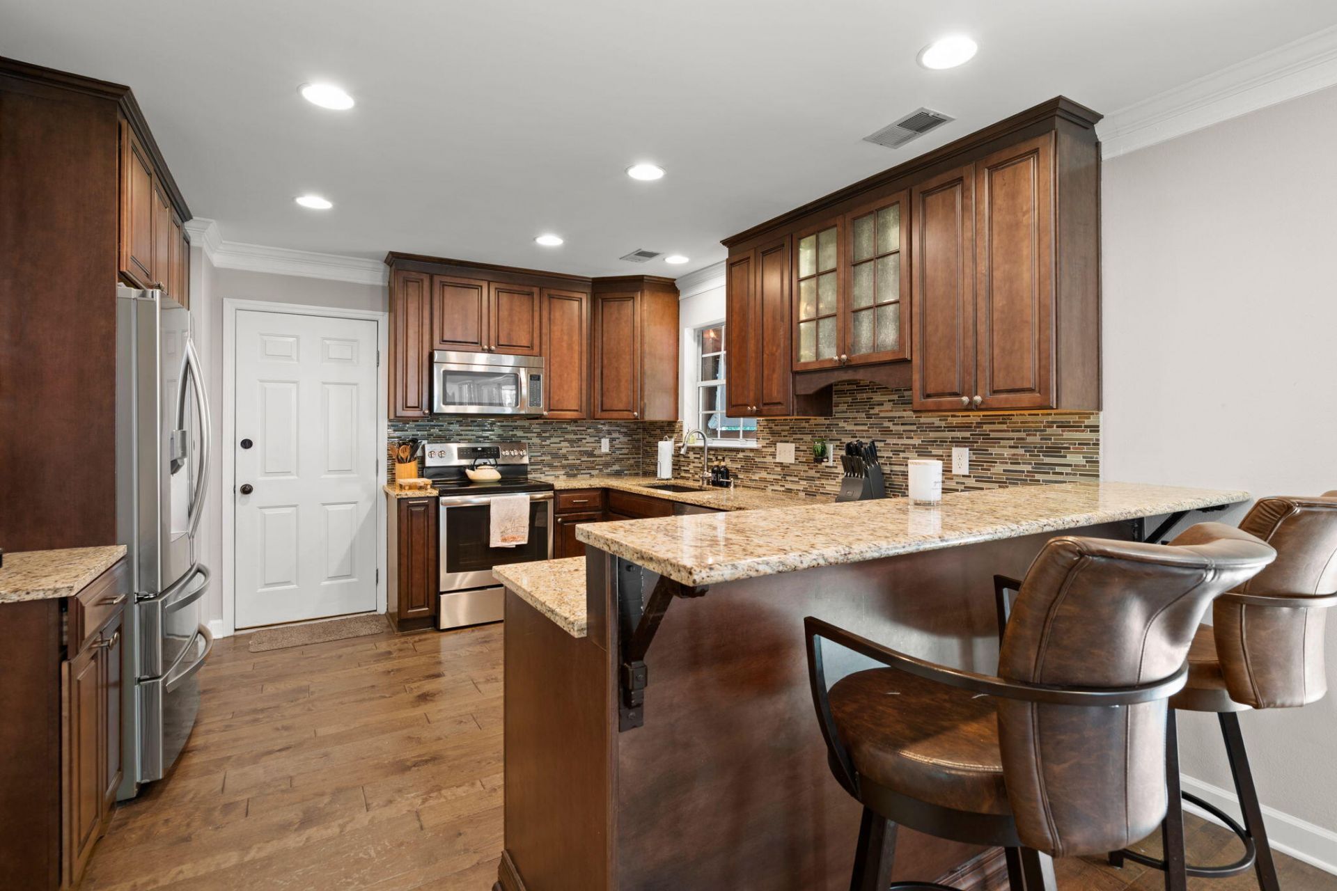 3316 Seaborn Drive Photo 8