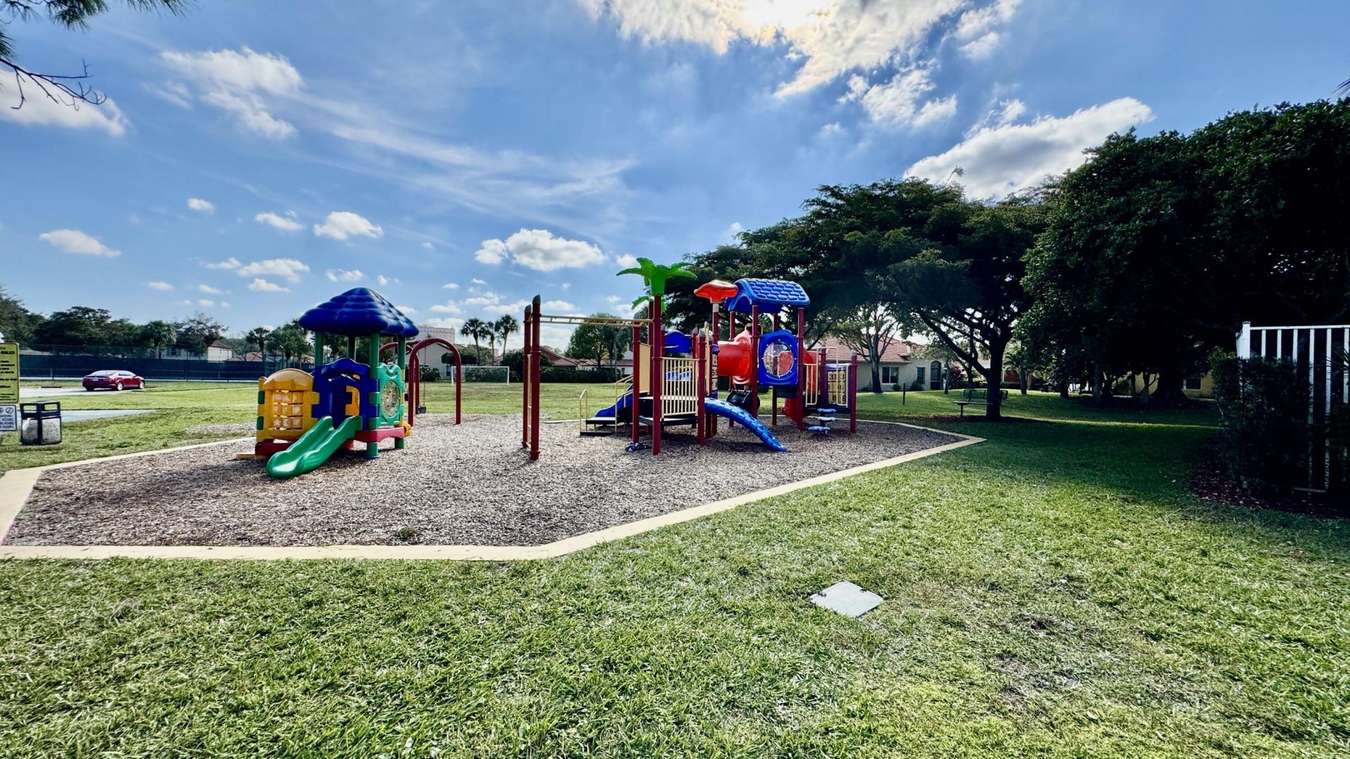 1019 Via Jardin, Riviera Beach, FL 33418 Photo