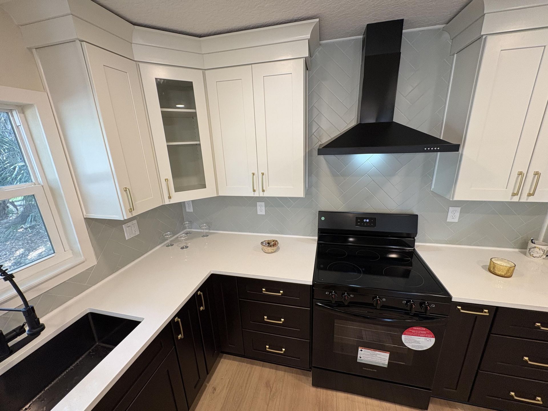 6948 Dartmouth Avenue N, Saint Petersburg, FL 33710 Photo