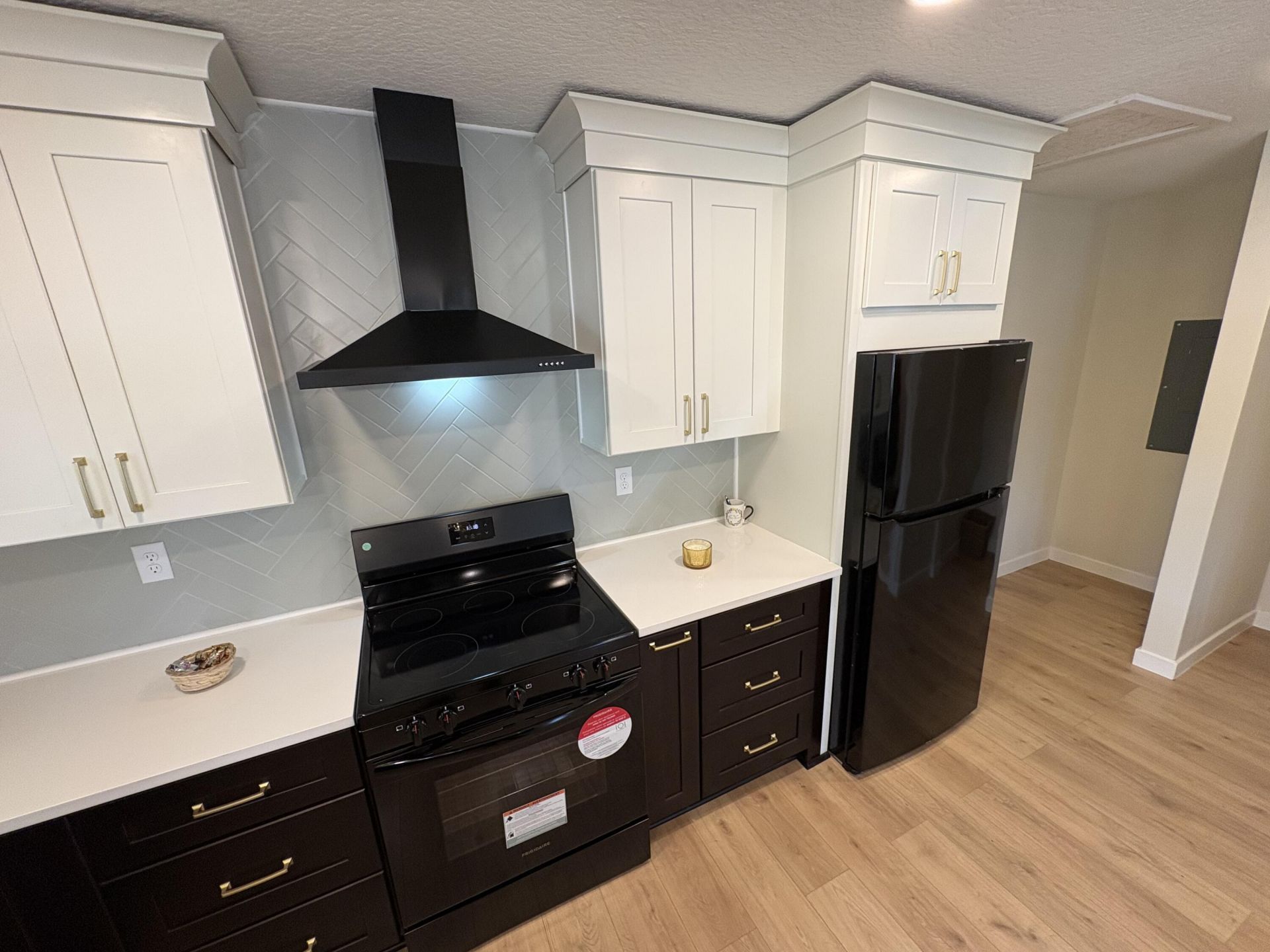 6948 Dartmouth Avenue N, Saint Petersburg, FL 33710 Photo