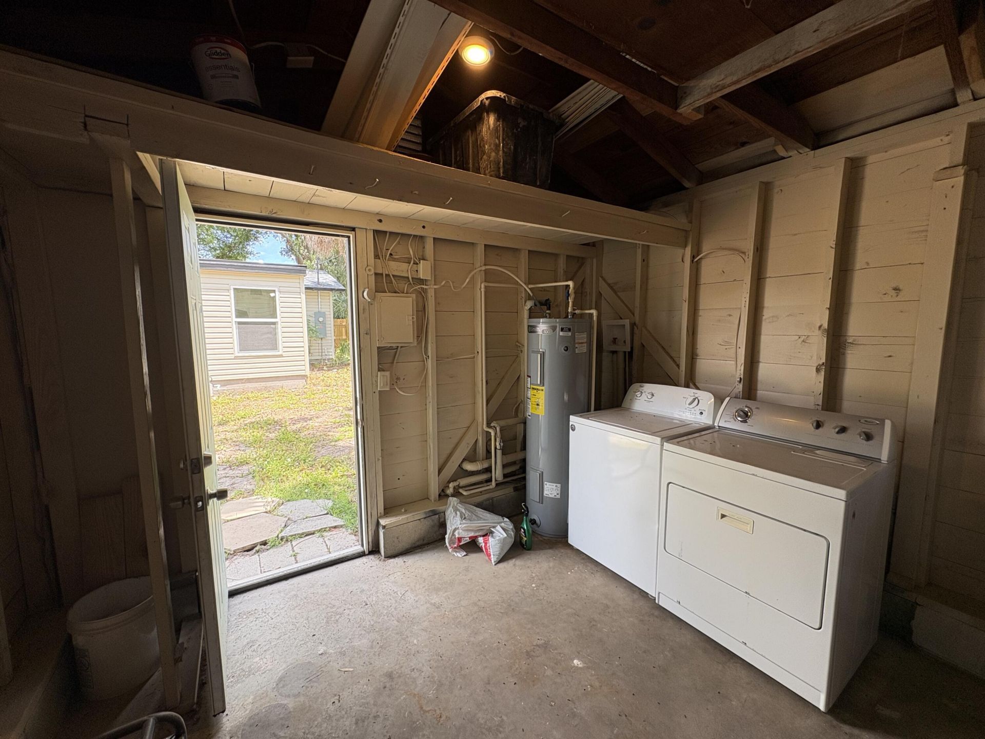 6948 Dartmouth Avenue N, Saint Petersburg, FL 33710 Photo