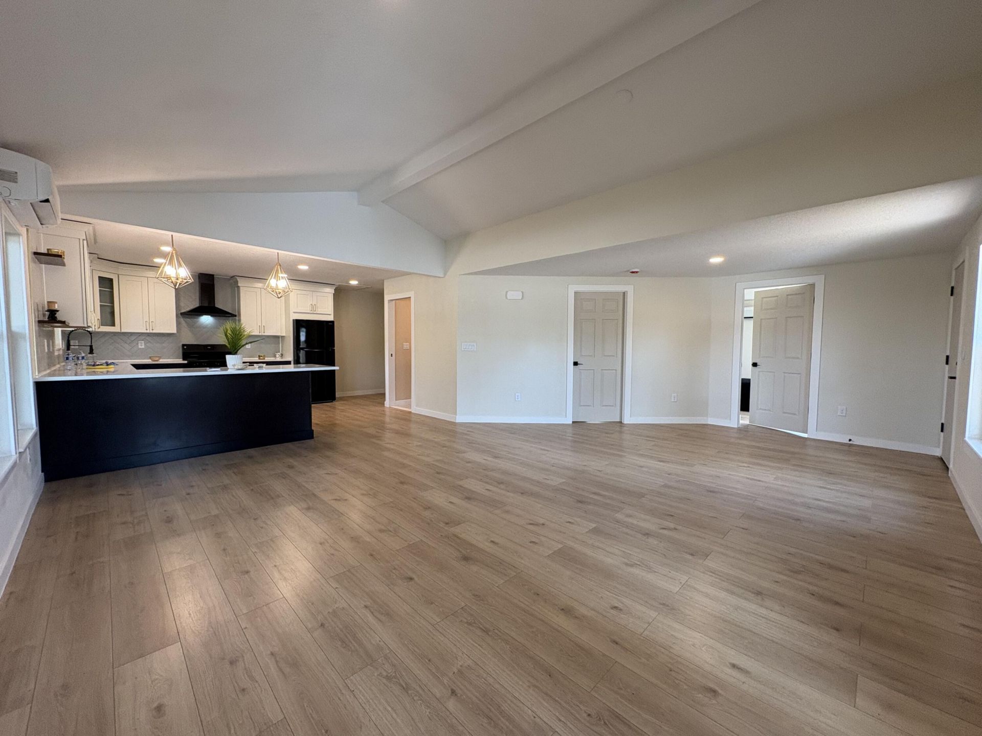 6948 Dartmouth Avenue N, Saint Petersburg, FL 33710 Photo