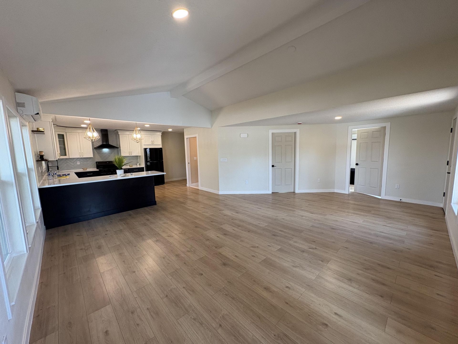 6948 Dartmouth Avenue N, Saint Petersburg, FL 33710 Photo