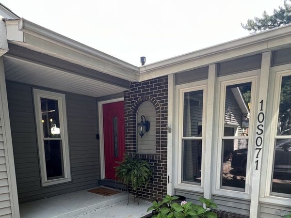 10S071 Ridge Road , Naperville, IL 60565