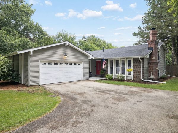 10S071 Ridge Road, Naperville, IL 60565