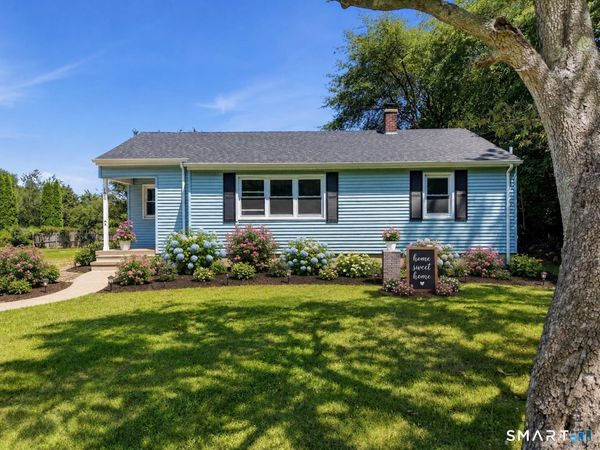 133 Bloomingdale, Waterford, CT 06375