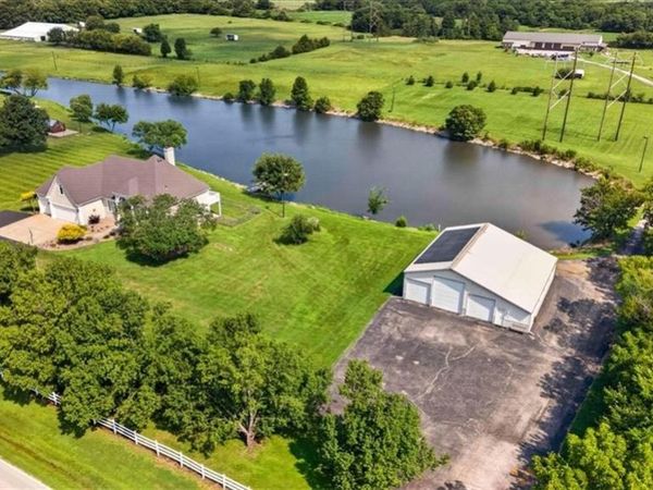 1328 E Walnut Street, Raymore, MO 64083