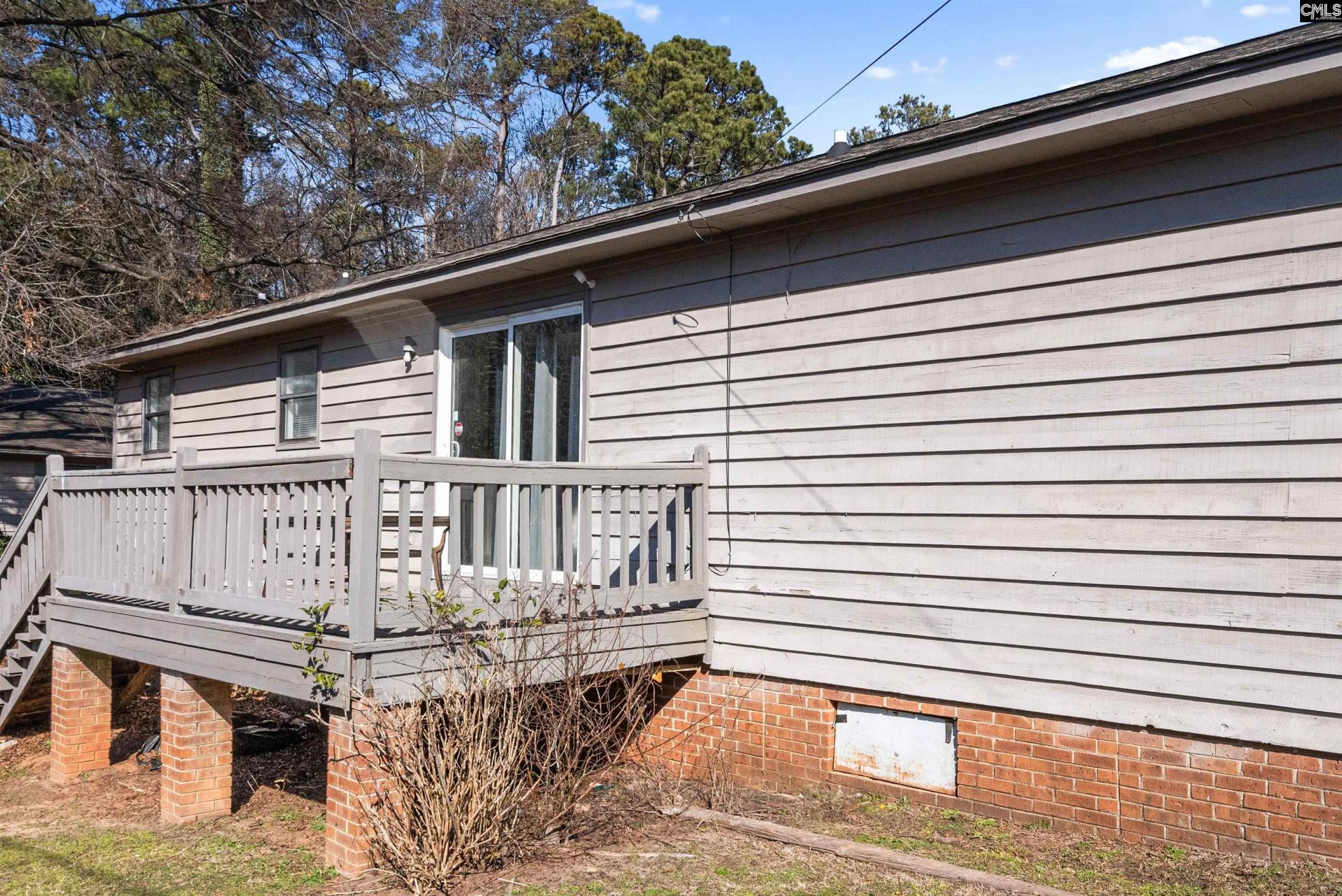 37 Canterbury Court  Photo 16