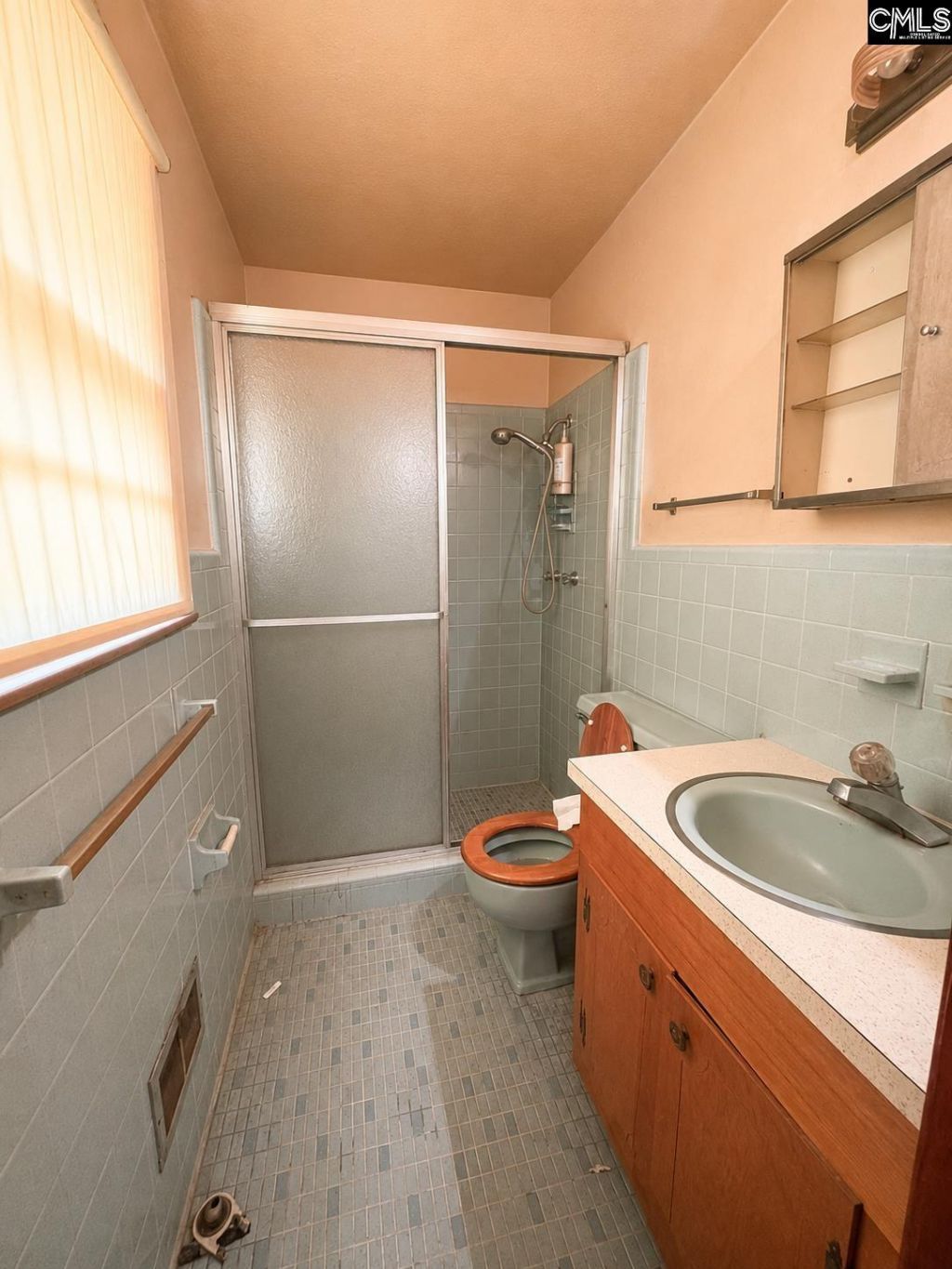 446 Holloway Street  Photo 15