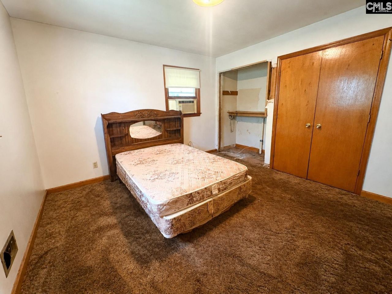 446 Holloway Street  Photo 16
