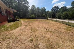 446 Holloway Street  photo 4