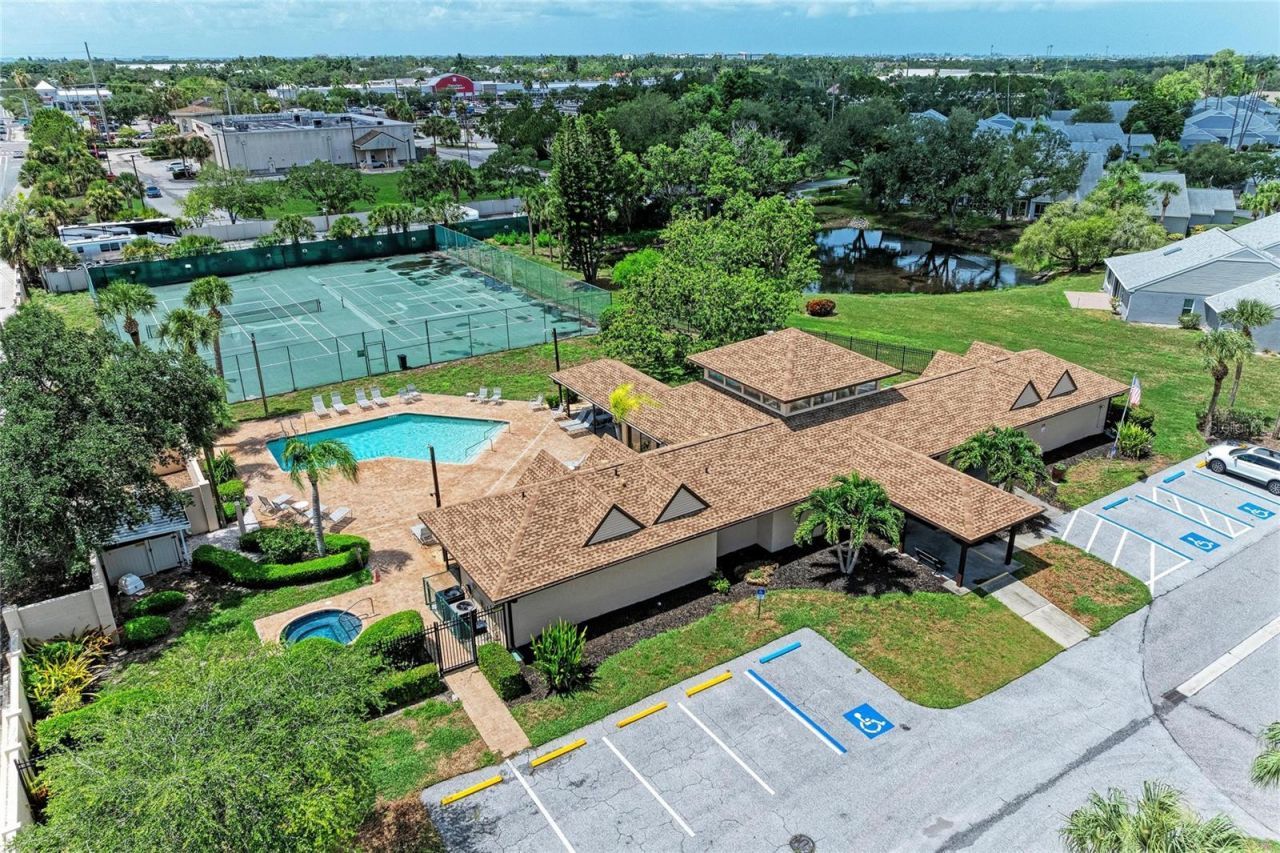 5209 34th Street Court W, Unit 261, Bradenton, FL 34210 Photo