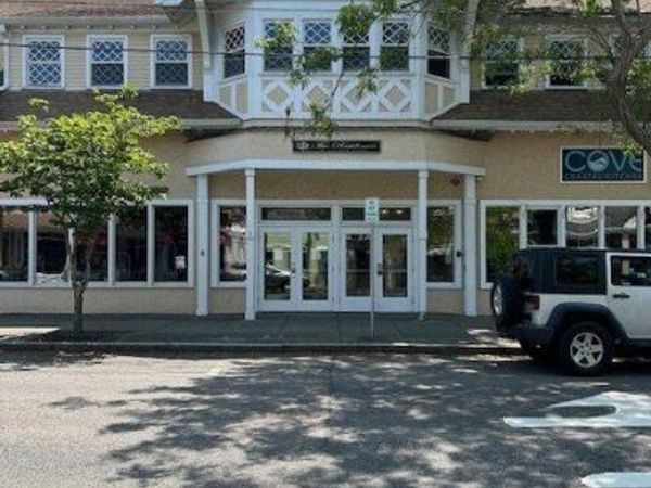615 Main Street , UNIT 7, Hyannis, MA 02601