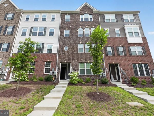 10844 PRESIDENTIAL PARKWAY, UPPER MARLBORO, MD 20772