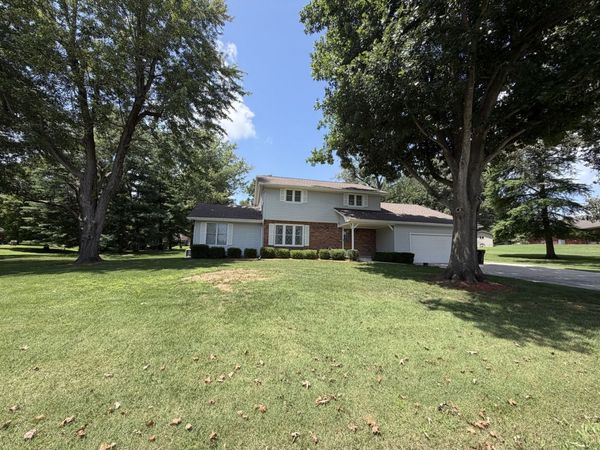 42 Hilanoa Drive, Metropolis, IL 62960