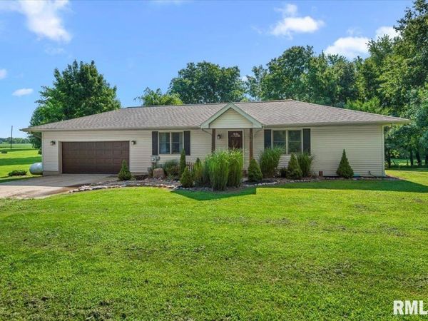 5710 Guest Road, Sherman, IL 62684
