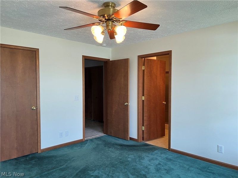 1013 Cherokee, Wapakoneta, OH 45895 Photo 12