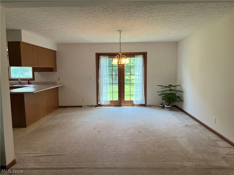 1013 Cherokee, Wapakoneta, OH 45895 Photo 6