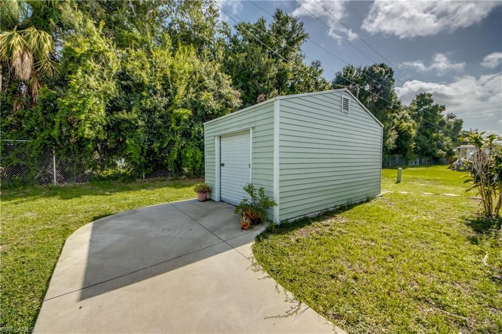 229 Shrub Ln N, North Fort Myers, FL 33917 Photo