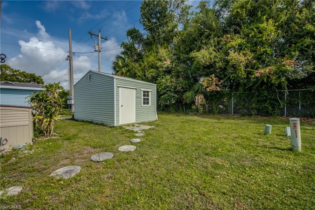 229 Shrub Ln N, North Fort Myers, FL 33917 Photo