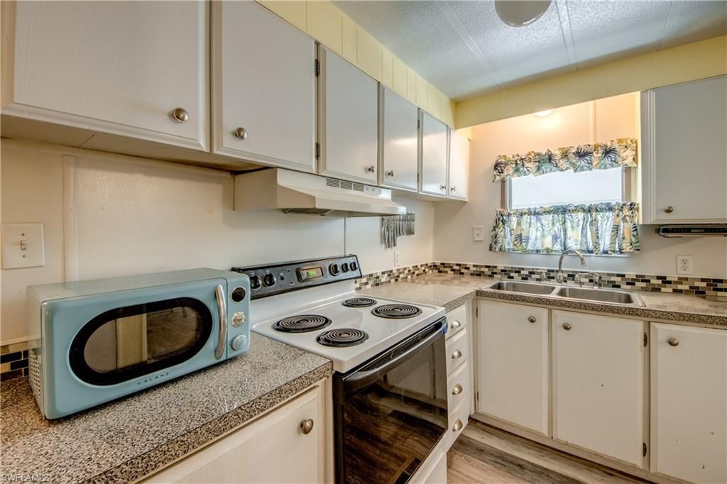 229 Shrub Ln N, North Fort Myers, FL 33917 Photo