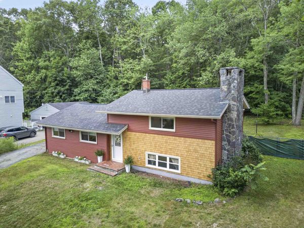 11 Tanglewood Drive, Dover, NH 03820