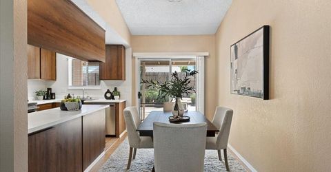 8570 Corrigan Way, Reno, NV 89506 Photo