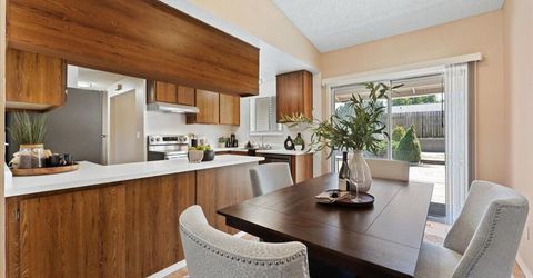 8570 Corrigan Way, Reno, NV 89506 Photo