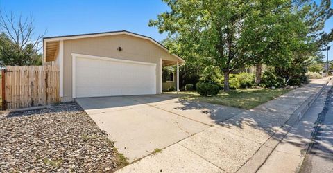 8570 Corrigan Way, Reno, NV 89506 Photo