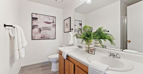 8570 Corrigan Way, Reno, NV 89506 Photo