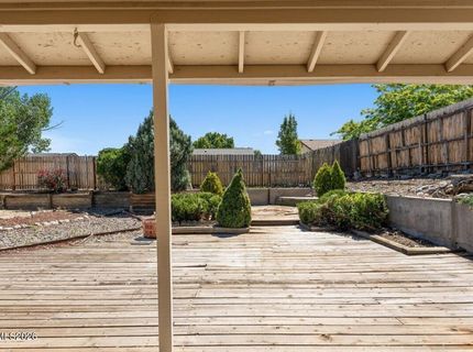 8570 Corrigan Way, Reno, NV 89506 Photo