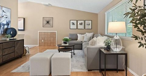 8570 Corrigan Way, Reno, NV 89506 Photo