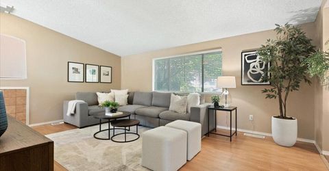 8570 Corrigan Way, Reno, NV 89506 Photo