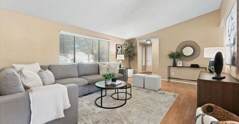 8570 Corrigan Way, Reno, NV 89506 Photo