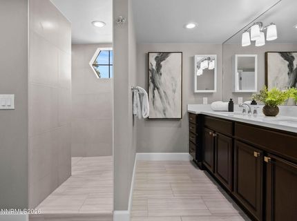 2240 S Arlington Avenue, Reno, NV 89509 Photo