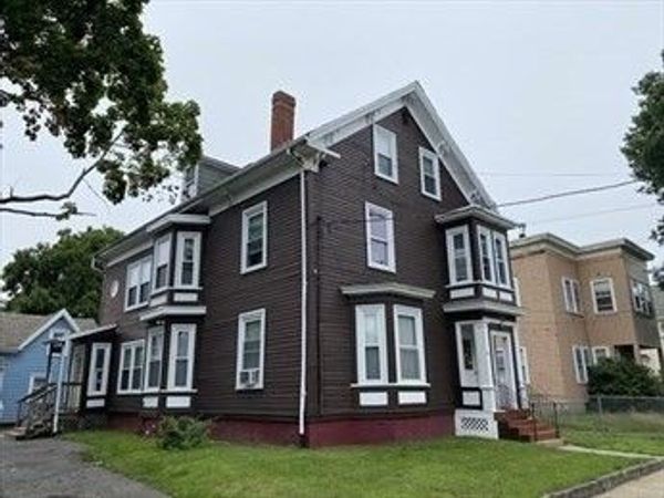 48 Whiting, Lynn, MA 01902