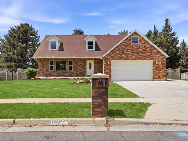 10866 S SAVANNAH DR DR E, Sandy, UT 84094