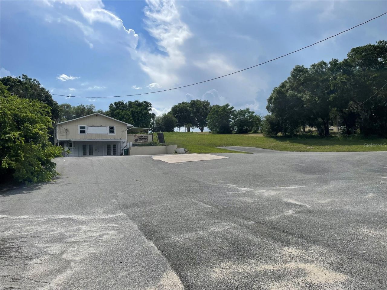 2766 Us Highway 441/27 Highway, Fruitland Park, FL 34731 Photo
