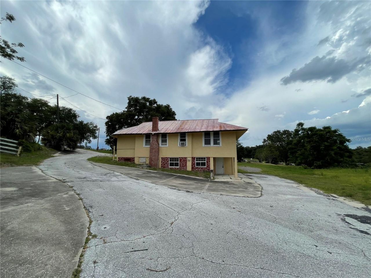 2766 Us Highway 441/27 Highway, Fruitland Park, FL 34731 Photo